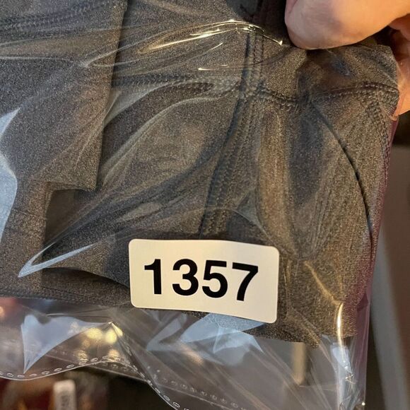 Everlane Perform Leggings Womens Size XXS 2XS Gray Heather Pocket High Rise NEW - Picture 13 of 13